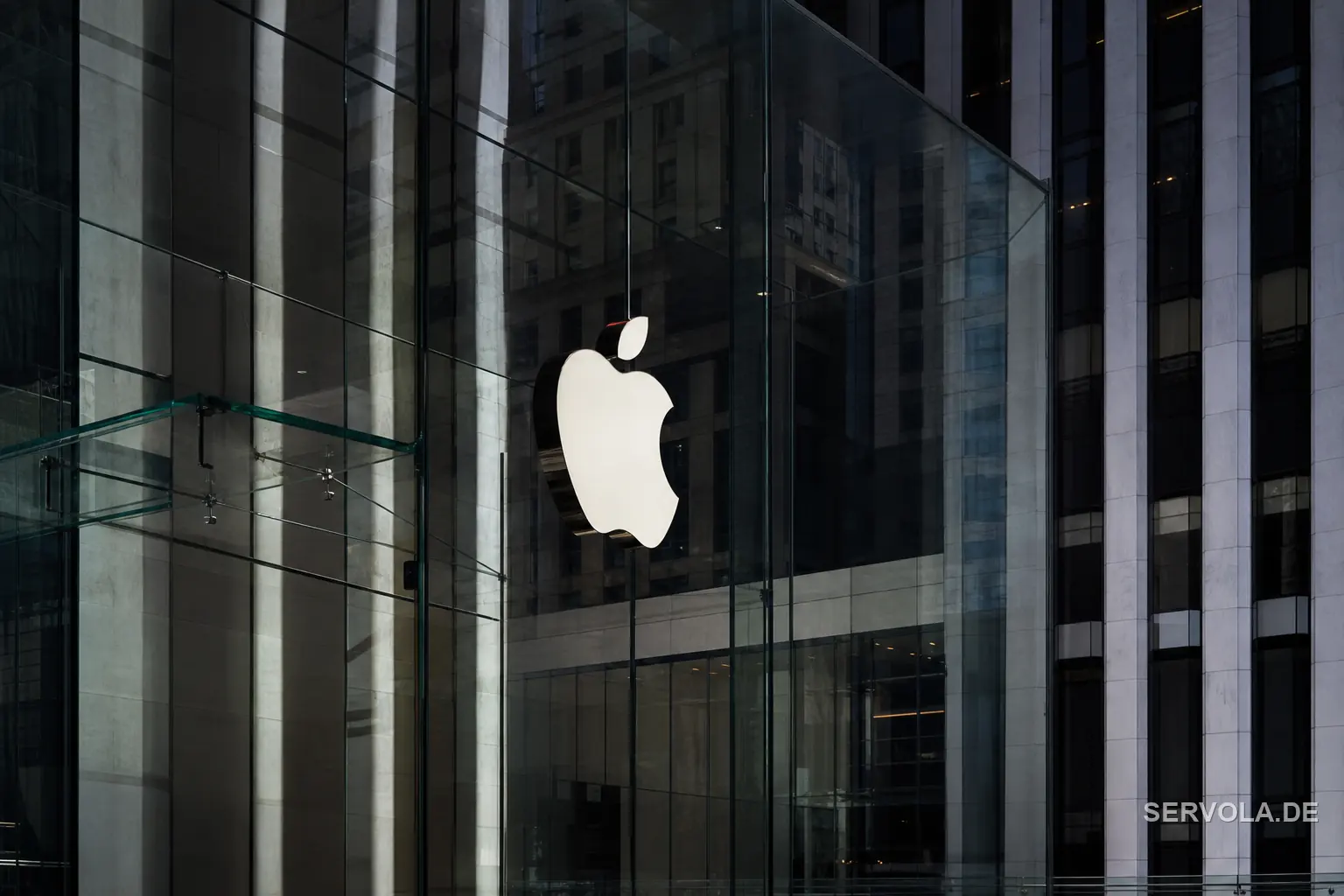 A Customs Refund Paid For Apple's Earnings Beat